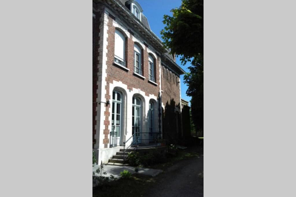 Au Coeur Des Remparts, Residence Du Chateau* Gravelines Exterior foto